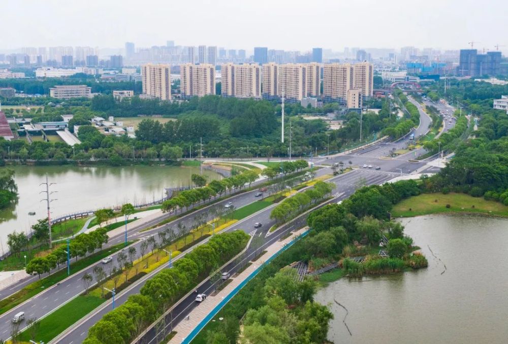 弘景大道提档升级改造一期工程青宁公园建成南京鲁能美高梅美荟酒店