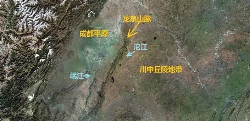 广汉,金堂,龙泉驿,双流,简阳,仁寿,南达乐山市止,呈南北走向,整个山脉