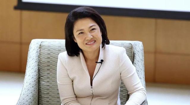 张欣:我国培养的留学生,入籍美国捐款6亿,武汉疫情时无动于衷_腾讯