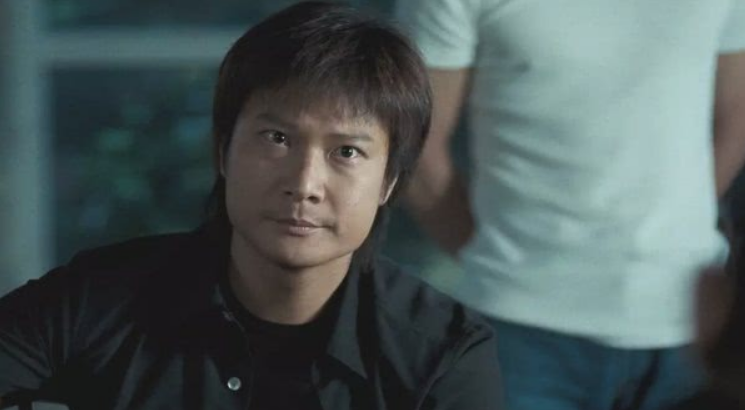 为什么洪家班捧红了一群人而成家班只红了成龙只因方向不同