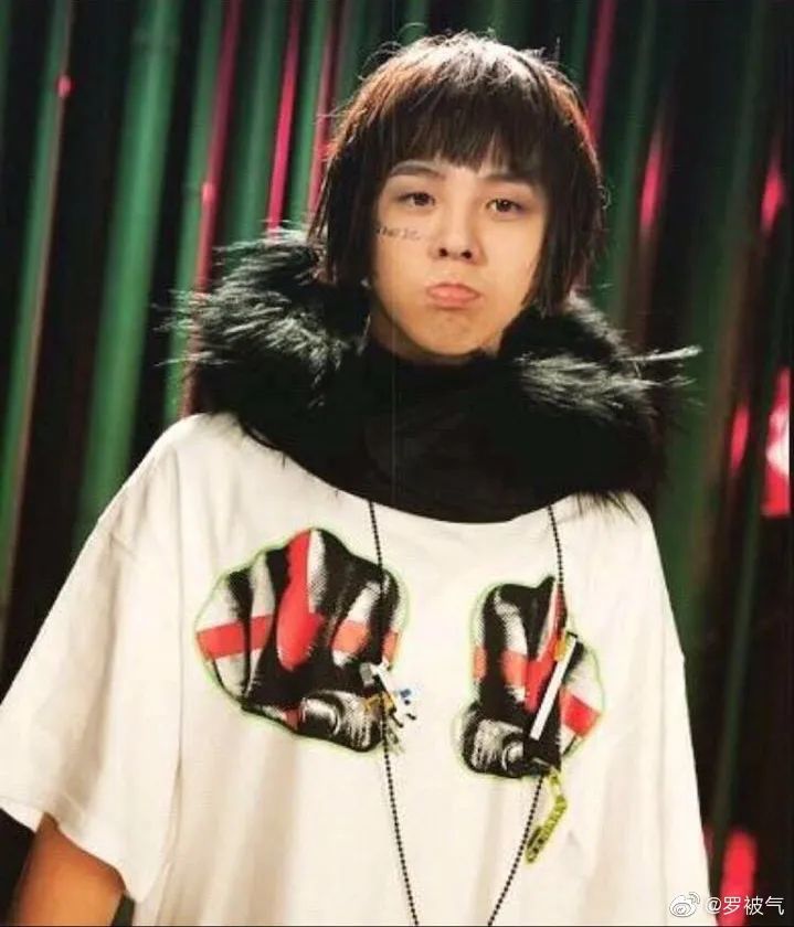 太可爱了!权志龙少年照:_腾讯新闻