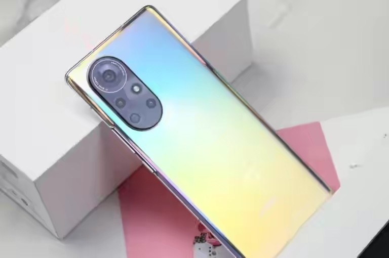 软文华为mate40e5g配备一块65英寸oled曲面屏最高支持90h