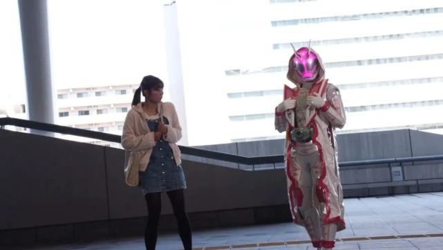 假面骑士ghost的补充设定来袭花音和亚伦结婚啦