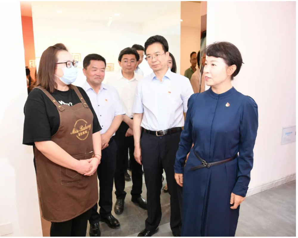 王莉霞赴新城区调研乡村振兴工作开展情况时强