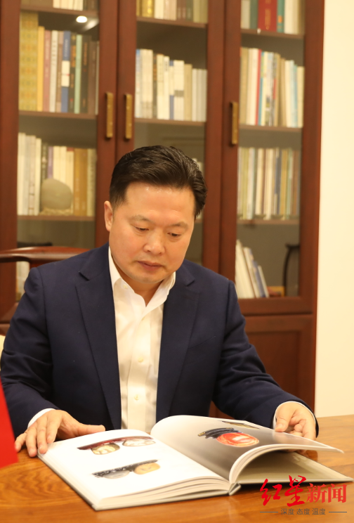 我的高铁我的城丨灯会恐龙博物馆盐业遗址高铁将给自贡文旅带来爆棚期