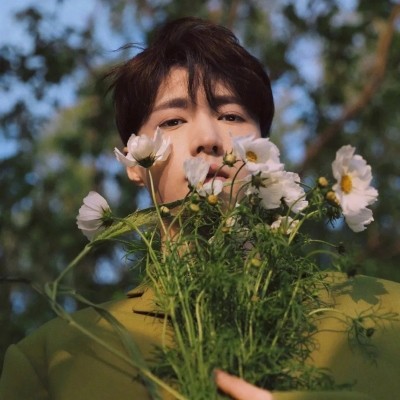 阳光大男孩男生头像