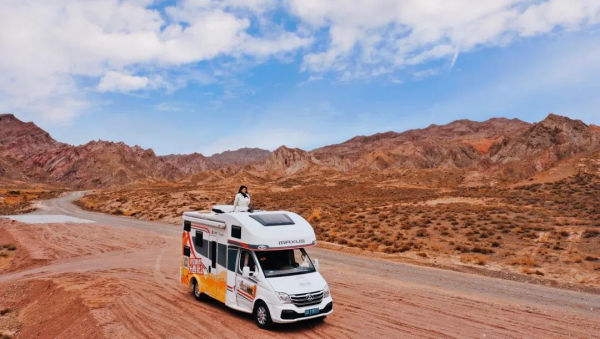 房车环游大西北,绕不开的一站叫敦煌