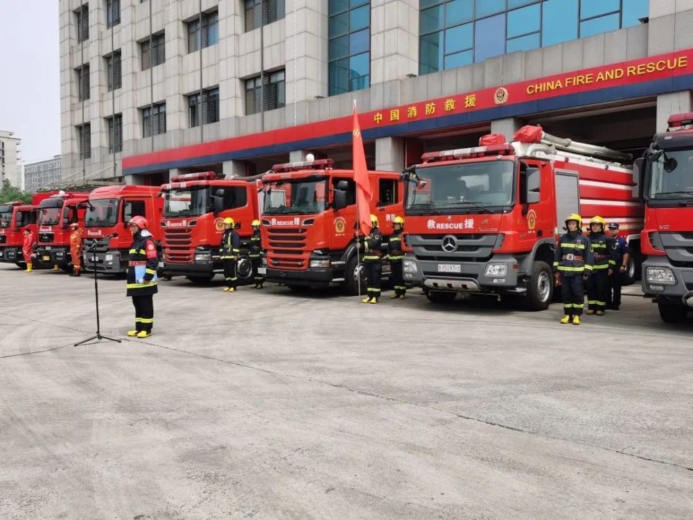 立足实战蓝锋亮剑济南消防模拟跨区域增援集结