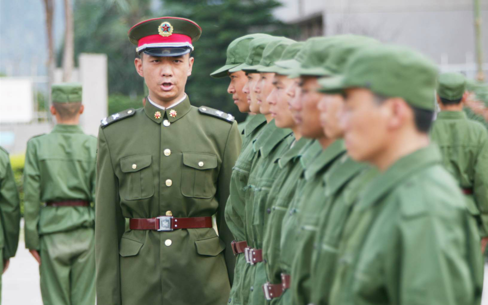 《士兵突擊》伍六一,新劇合作余男收穫好評,49歲的他仍單身未娶