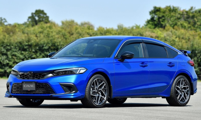 全新思域两厢运动套件上身讲真的气质这块本田拿捏得死死的