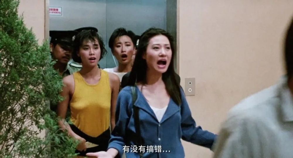 香港影坛盛世的缩影夏日福星一台电梯出来20多位明星