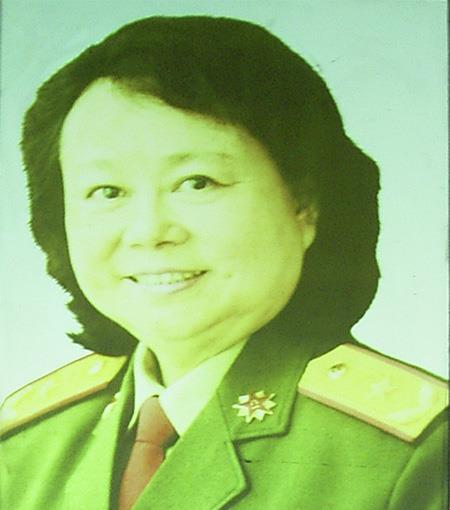 他是原山西省委书记支持家庭联产承包责任制妻子是解放军少将