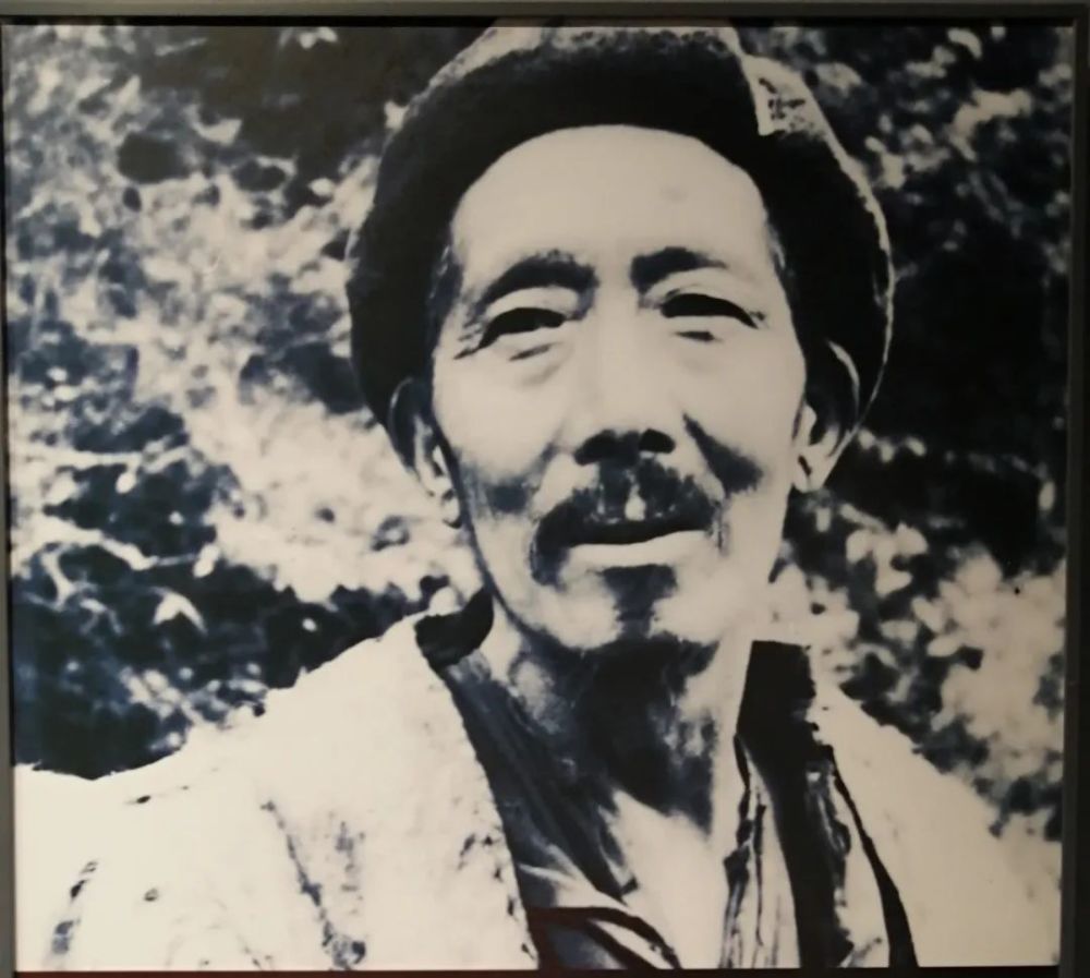 vlog·百年党史 红色记忆红军为何给他取名叫"马登洪"?