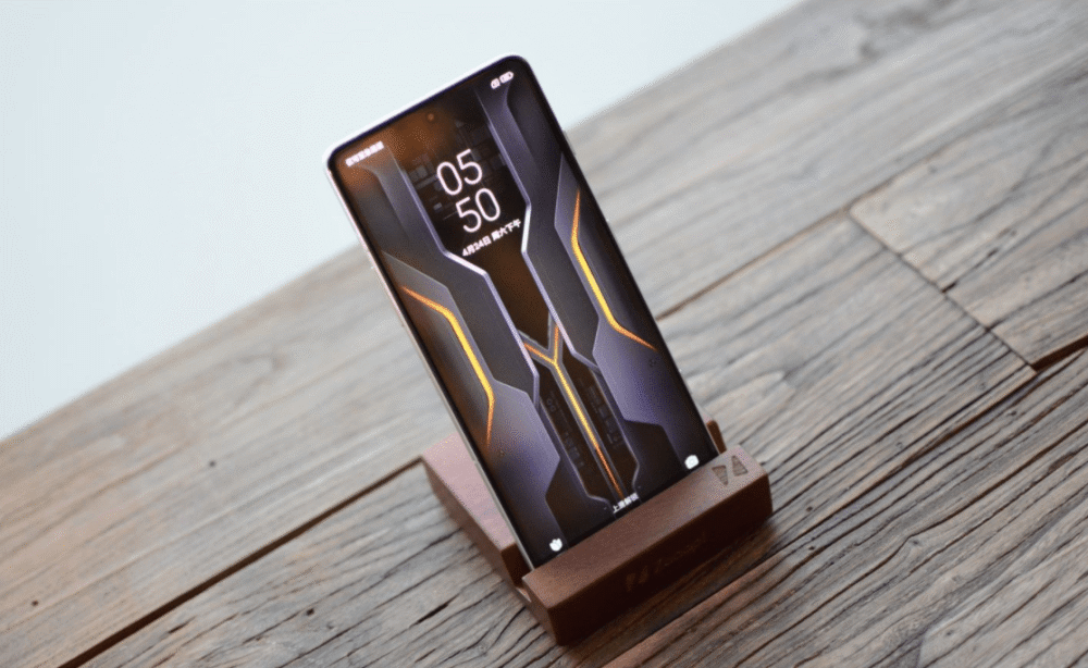 为什么特殊的柔性直屏手机突然变火了原因有三个看完就懂了