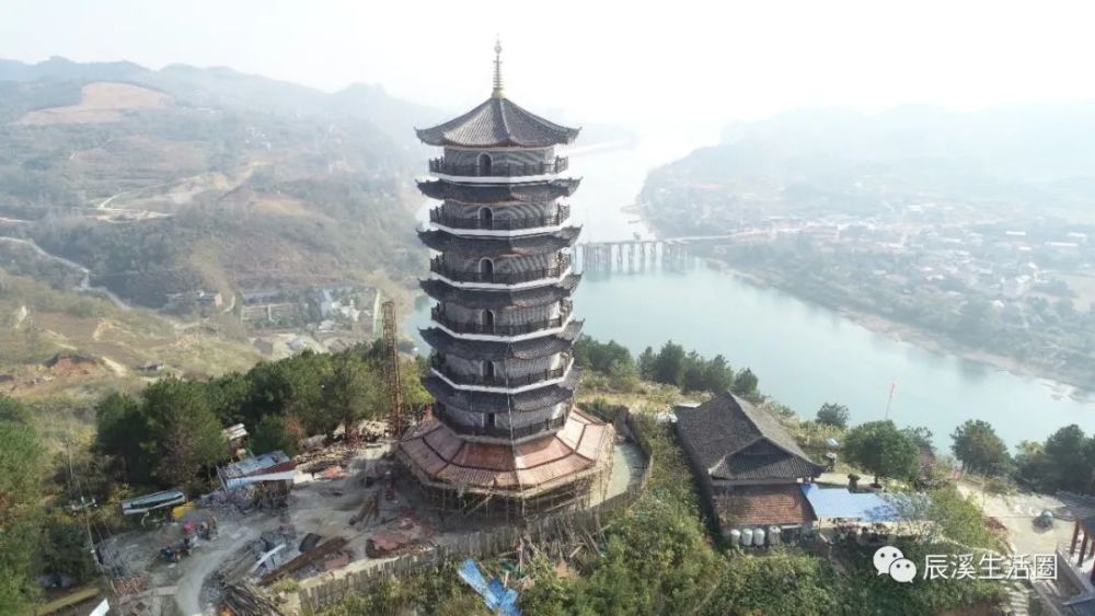 辰溪蝶变五年时间看辰溪锦岩塔与锦岩寺的巨大变化
