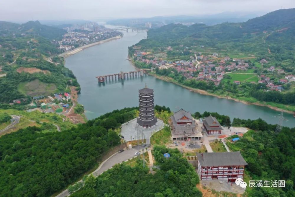 辰溪蝶变五年时间看辰溪锦岩塔与锦岩寺的巨大变化