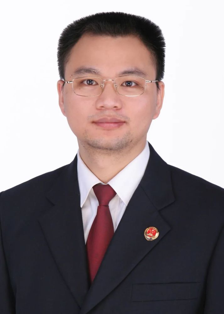 先进典型爱岗敬业带病履职记彭水县检察院检察官卿文同志