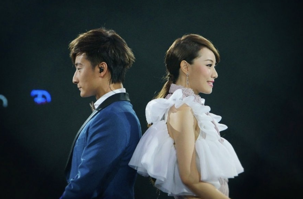 港媒采访方力申邓丽欣和王子分手网友隔空喊话方力申复合