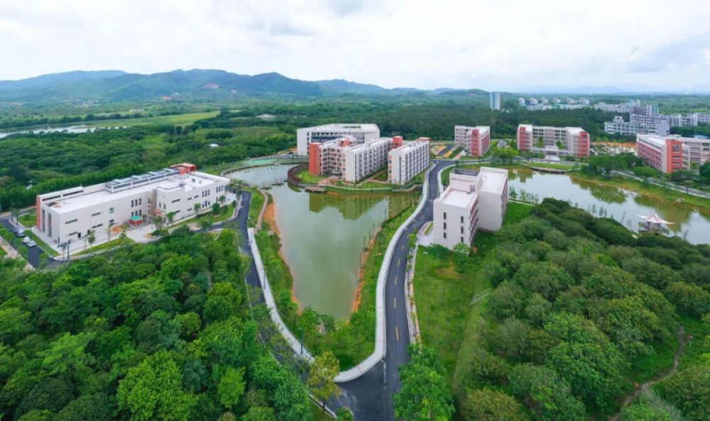 9月开学广东海洋大学阳江校区首期建设项目交付使用