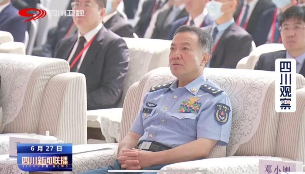 曾任原济南军区空军航空兵某师师长,原济南军区空军副参谋长,2014年7
