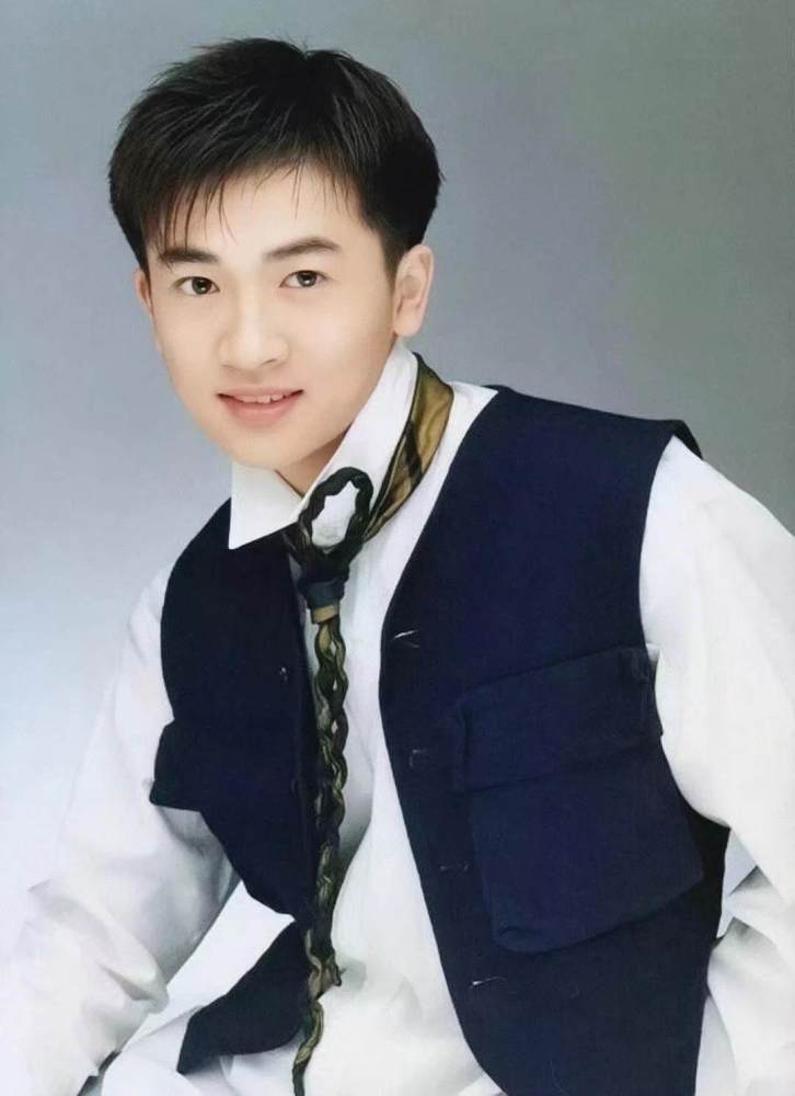 网友嘲笑娱乐圈蠢人多但这4位是妥妥的学霸苏有朋太强了