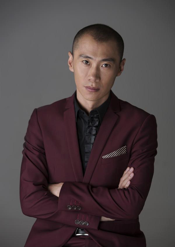 军人专业户郑昊痛诉中年不易只能躺椅子休息获王丽云鼓励