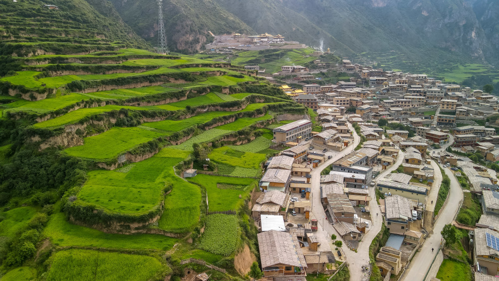 甘肃月牙泉风景区_甘肃月牙泉水从哪里来_甘肃月牙泉