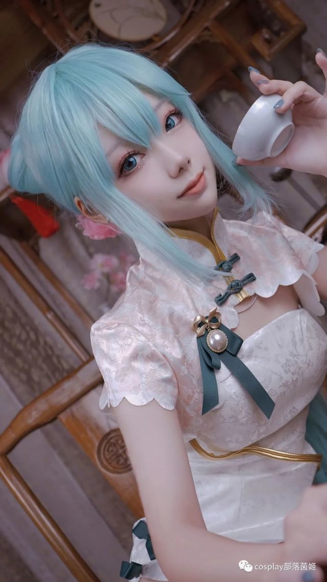 cos:初音未来旗袍cos正片@蓝多余