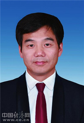 杜长生陈爱民田来锁当选宝鸡市人大常委会副主任简历