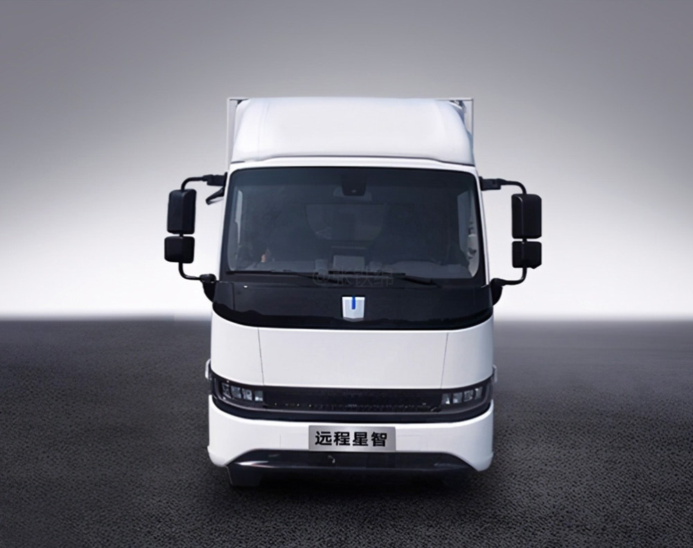 吉利远程新车曝光外观很帅气内饰轿车化两个气囊旋钮换挡