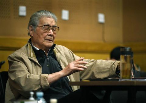 影像蓝天野尽扫铅华舞台为真