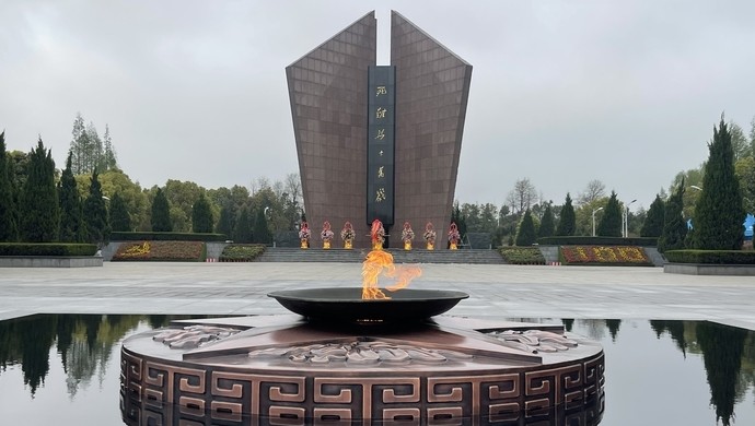侯绍裘:以最多数人之最大幸福为人生最终目的