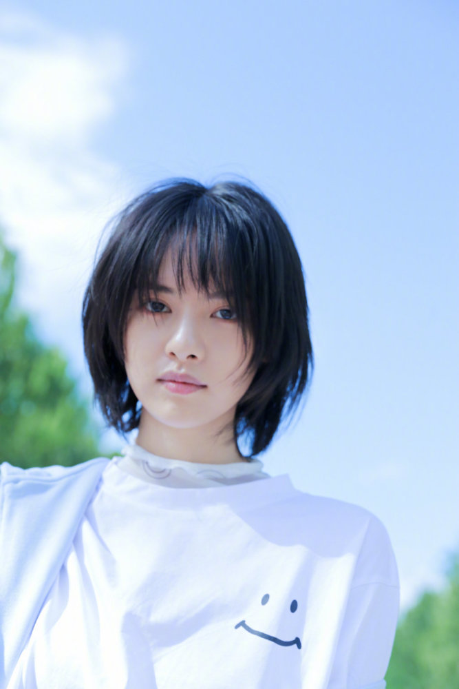 张艺上夏日氧气大片