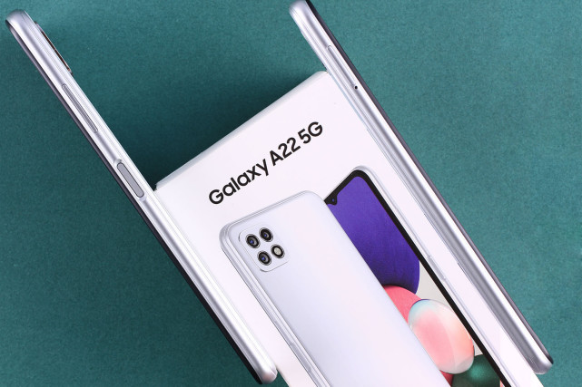 e开箱:台版 三星galaxy a22,5000mah大电池 6.6寸屏幕