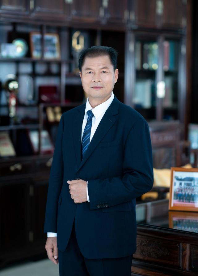 以精立业,以质取胜|业主|交房|吴小龙|广西|贵港