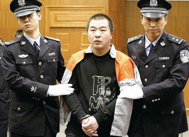 揭秘大兴灭门惨案男子举刀杀害6名至亲2岁儿子也不放过