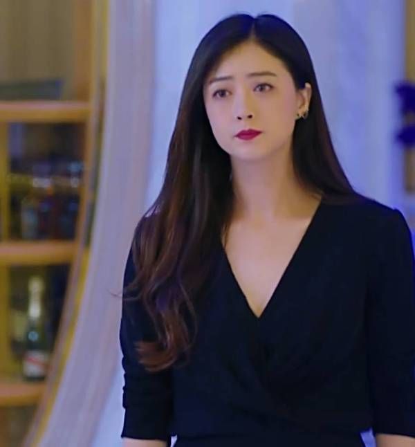 欢乐颂樊胜美的结局主动提出分手脱离家庭的负担