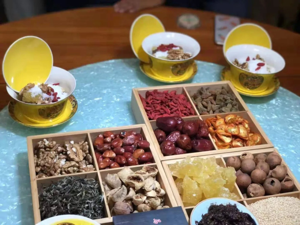 温润滋补独具特色八宝茶喝出吴忠味道