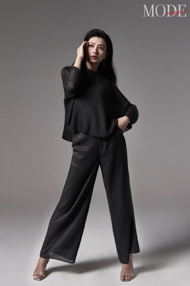 modemagazine眉姐姐斓曦再次美出新高度