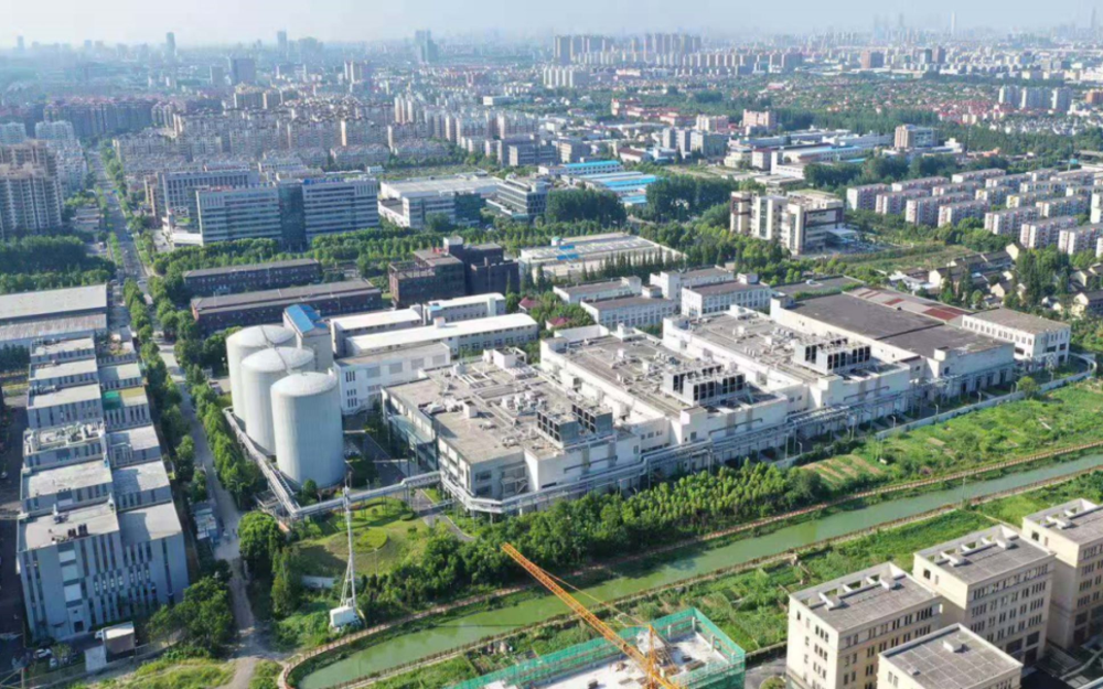 一笔330亿买卖背后：平安的“进”与凯德的“退与进”_腾讯新闻