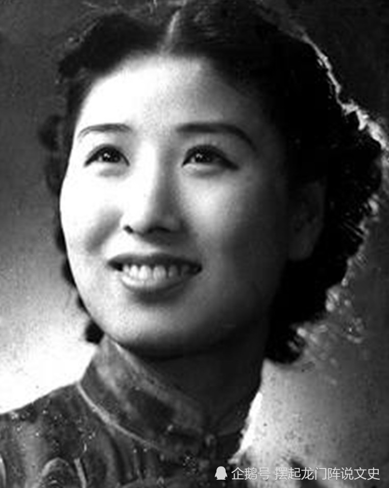 山河破碎,决心以绵薄之力报国的郑苹如,在中统驻沪专员嵇希宗介绍下