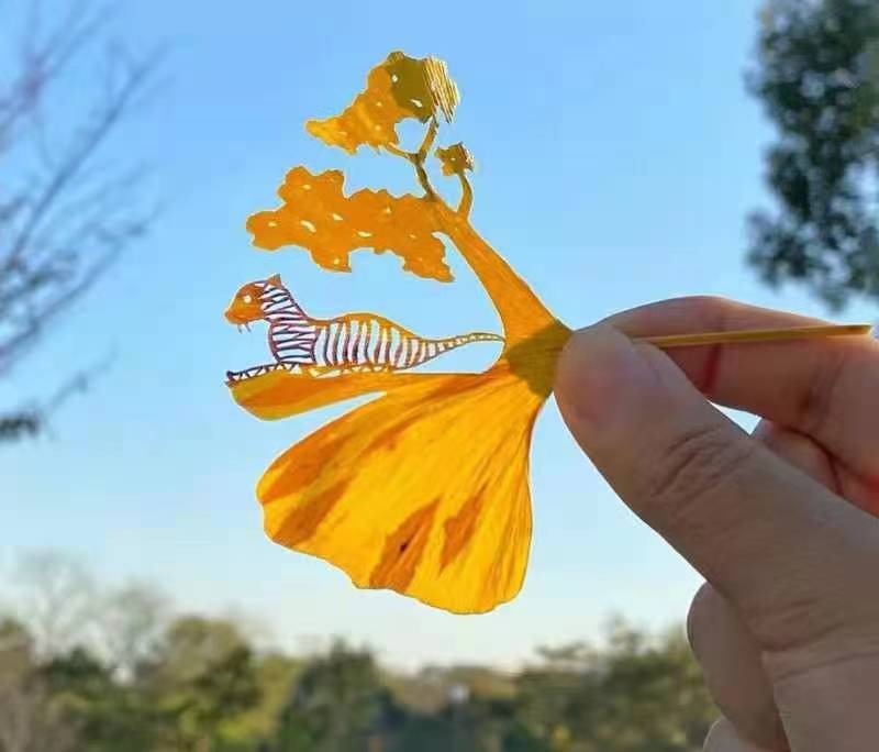 心灵手巧的树叶造型