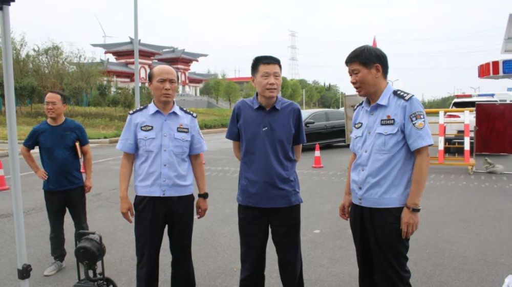 洛阳市公安局副局长马建平到偃师分局调研指导工作