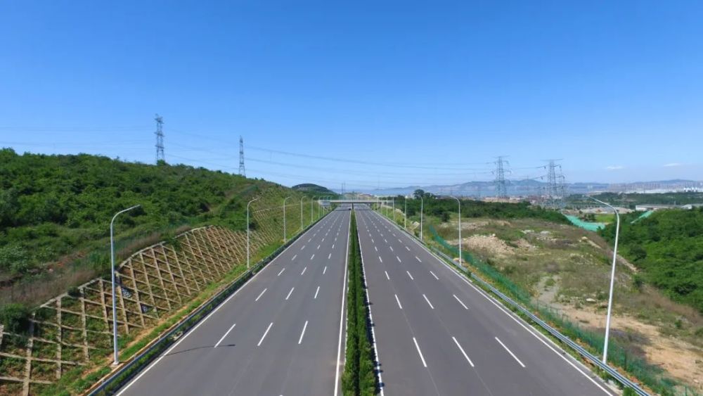 大连市渤海大道南段顺利通车!_腾讯新闻