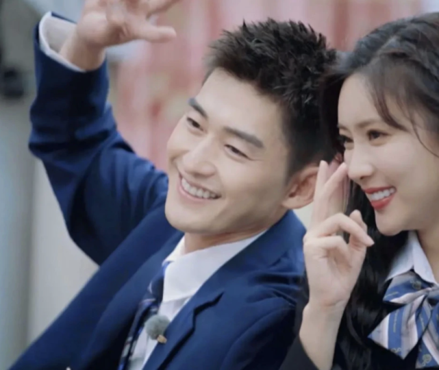 36岁张翰和25岁孟子义组成孟翰药cp两人相差11岁太甜了