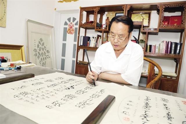 古字书艺：形意一体故事多_腾讯新闻