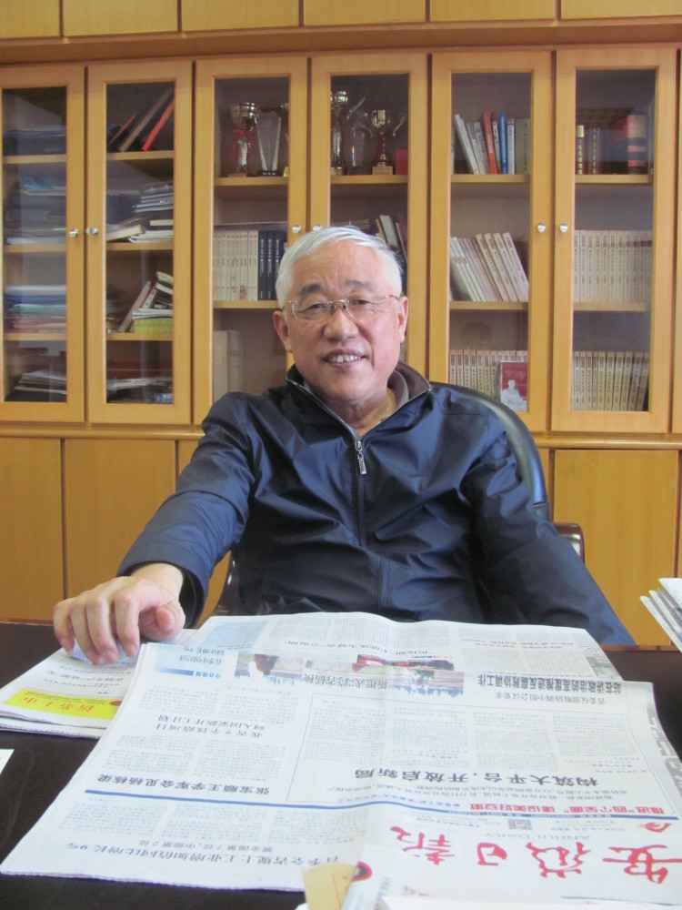 红色后代李宏塔革命传统代代传坚持宗旨为人民