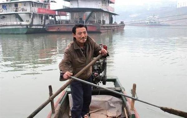 黄河捞尸人一生都在和尸体打交道唯独害怕捞到花季少女
