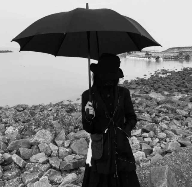 女生头像高级感微丧女头像