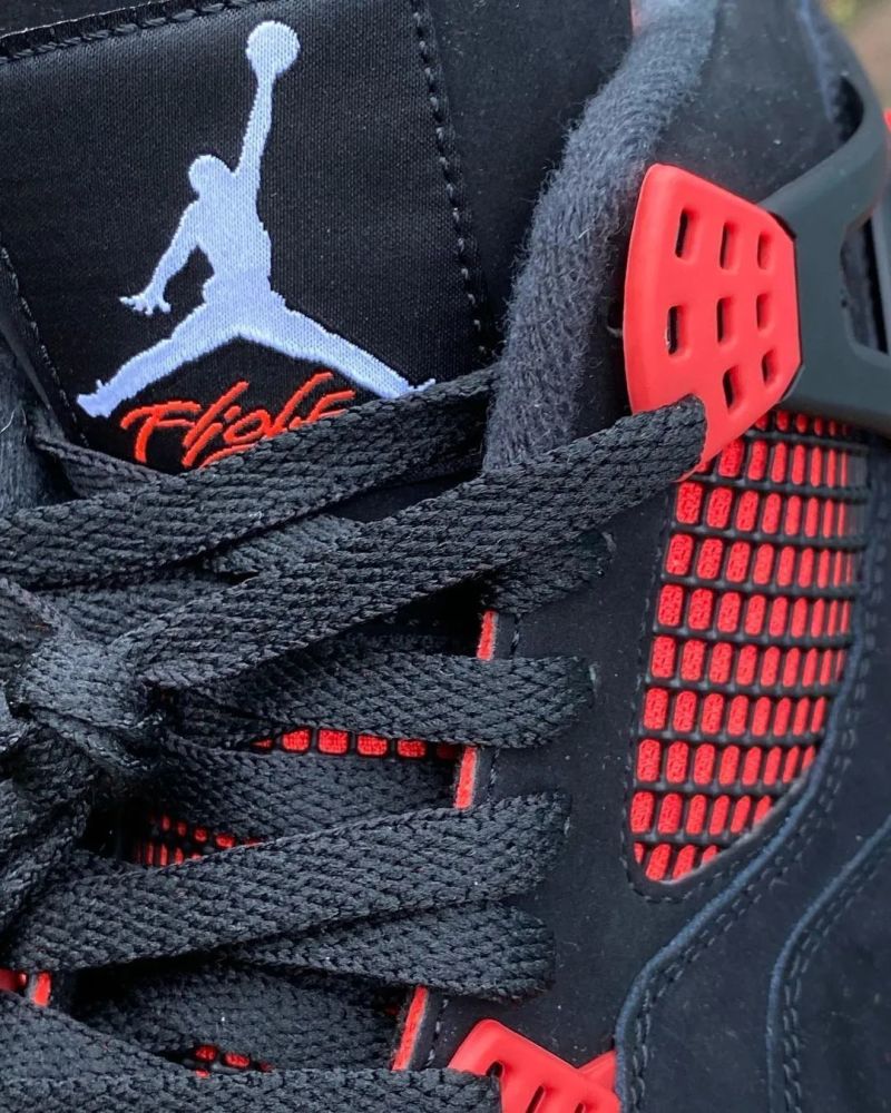 红雷公配色全新黑红aj4实物曝光这质感真不错